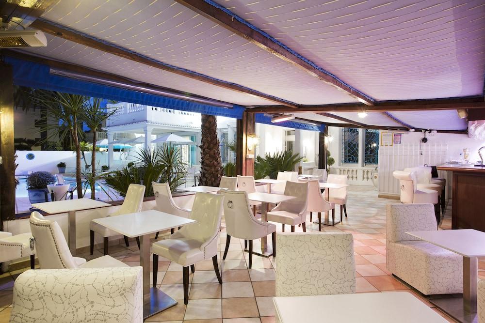 Hotel La Villa Juan Beach Екстериор снимка