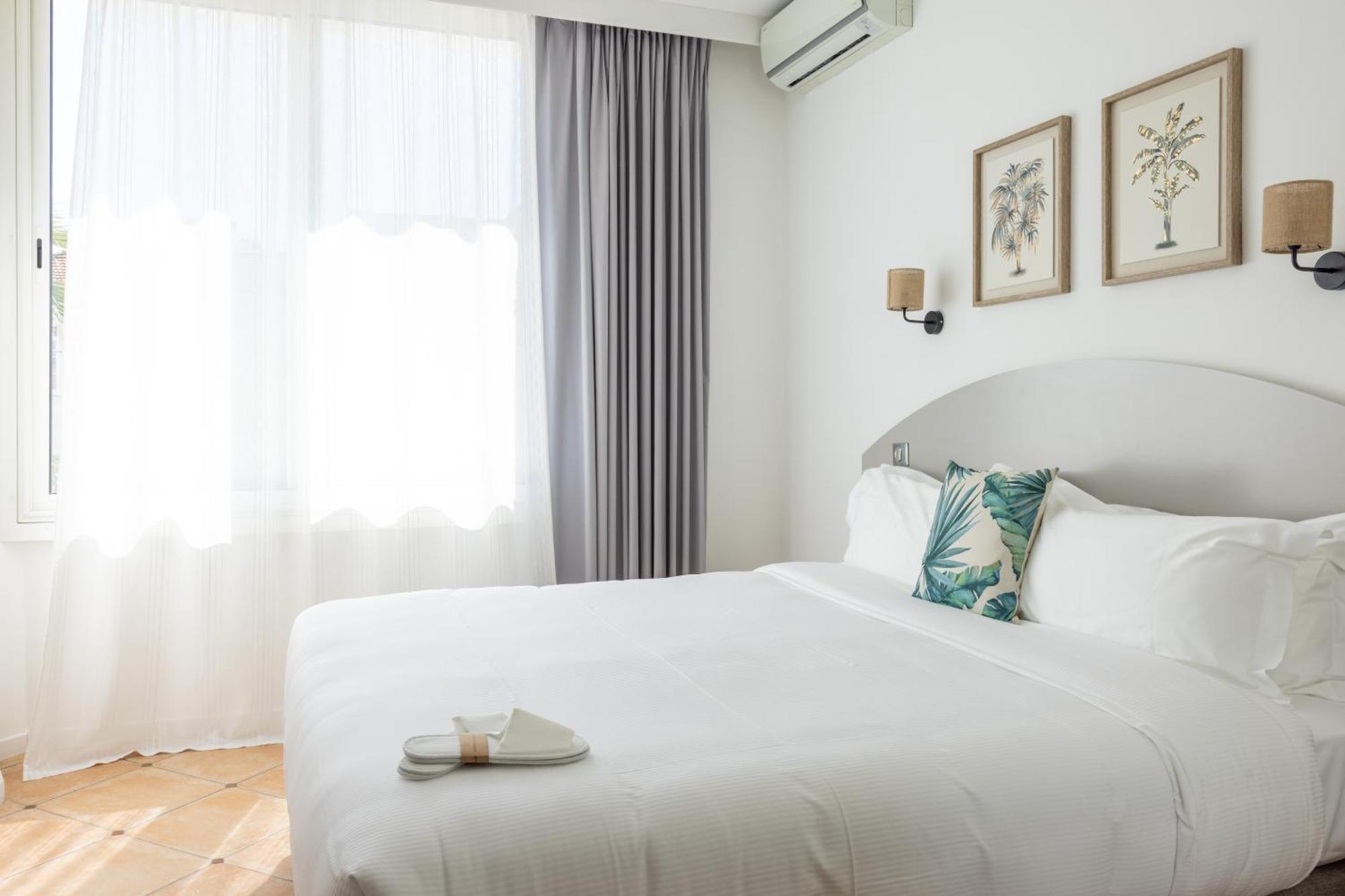 Hotel La Villa Juan Beach Екстериор снимка